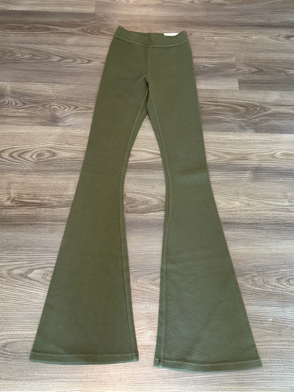 Offline by Aerie Green Flare High Rise Textured Pant Legging NWT size XS Long